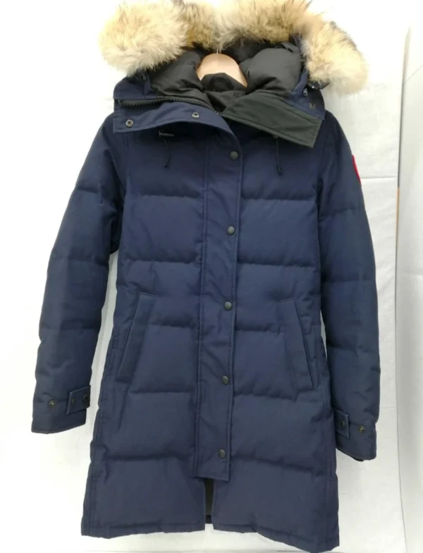 Canada Goose Wyndham: Warmth, style, and protection.