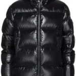 Canada Goose Crofton: Warm, weatherproof down jacket.