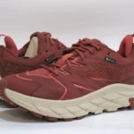 Hoka One One shock-absorbing non-slip running shoes