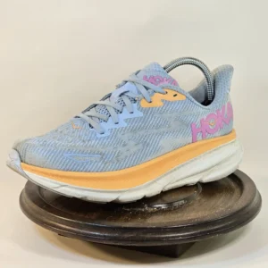 HOKA ONE ONE Clifton 9 running shoes in